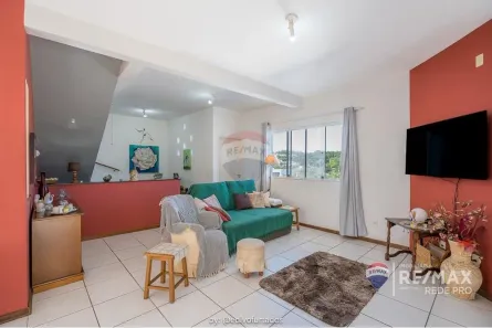 Sobrado com 2 Quartos à venda, 245m² no Centro, Vinhedo