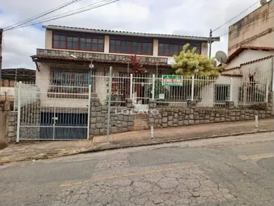 Casa com 3 Quartos à venda, 161m² no Bairu, Juiz de Fora
