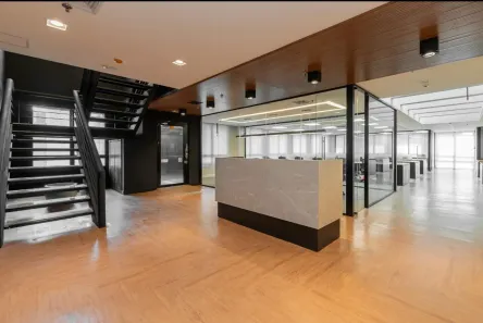 Sala Comercial para alugar, 700m² no Vila Olímpia, São Paulo