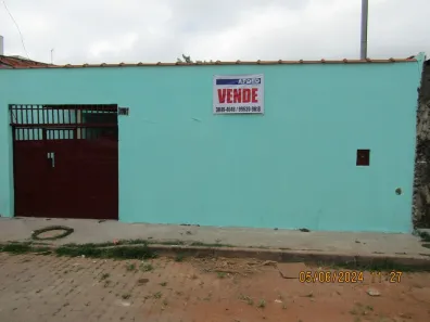Casa com 2 Quartos à venda, 70m² no Fazendinha, Brasília