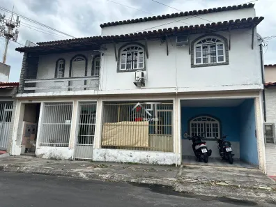 Casa com 5 Quartos à venda, 200m² no Araçás, Vila Velha