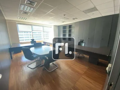 Sala Comercial para alugar, 650m² no Centro, Rio de Janeiro