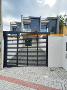 Sobrado com 3 Quartos à venda, 116m² no São Marcos, Joinville