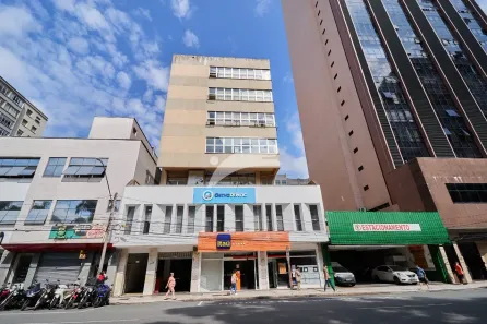 Ponto Comercial para alugar, 270m² no Centro, Curitiba
