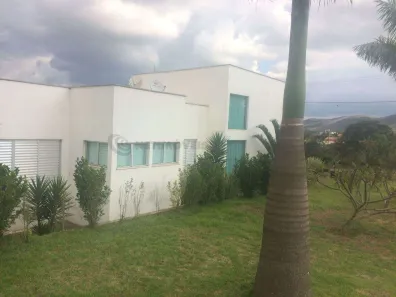 Casa de Condomínio com 3 Quartos à venda, 720m² no Balneário Água Limpa, Nova Lima