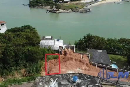Lote/Terreno à venda, 148m² no Centro, Guarapari