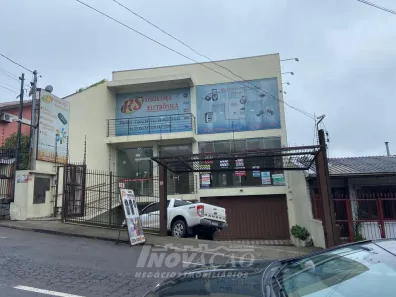 Sala Comercial para alugar, 175m² no Kayser, Caxias do Sul