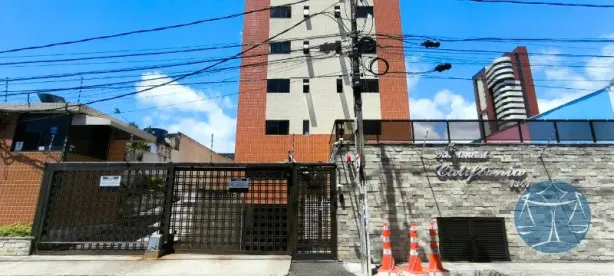 Apartamento com 2 Quartos para alugar, 57m² no Lagoa Nova, Natal