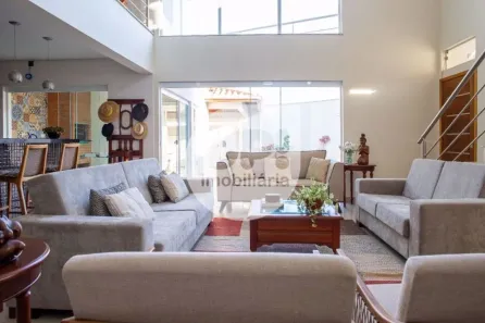 Casa com 4 Quartos à venda, 260m² no Água Branca, Piracicaba