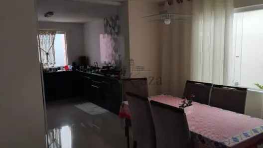 Casa com 3 Quartos à venda, 161m² no Jardim Satélite, São José dos Campos