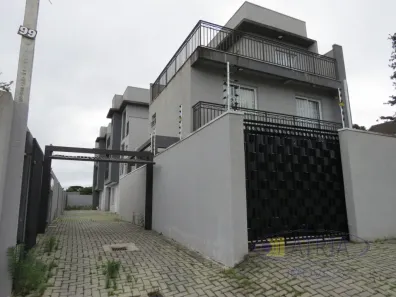 Sobrado com 2 Quartos à venda, 118m² no Uberaba, Curitiba