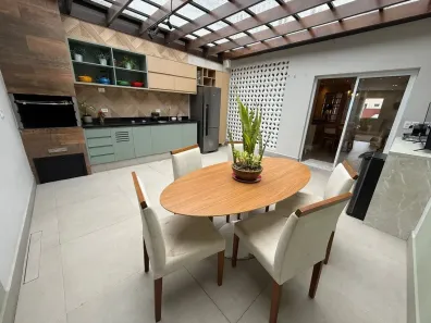 Sobrado com 3 Quartos à venda, 134m² no Rio Bonito, São Paulo