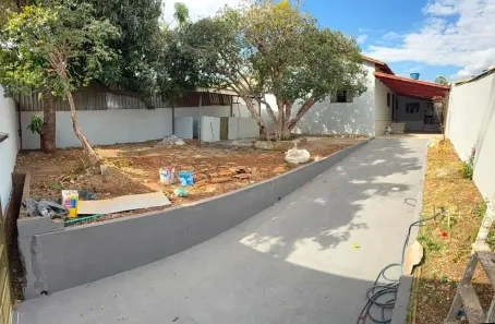 Casa com 4 Quartos à venda, 232m² no Jardim América, Goiânia