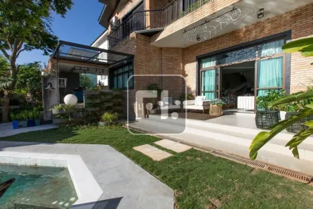 Casa de Condomínio com 4 Quartos à venda, 540m² no Alphaville, Santana de Parnaíba
