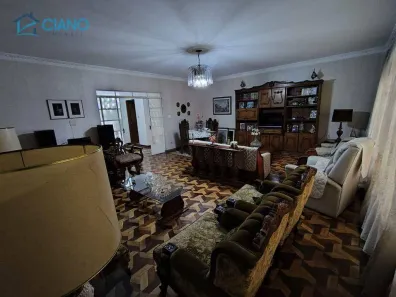 Sobrado com 4 Quartos à venda, 600m² no Vila Bertioga, São Paulo