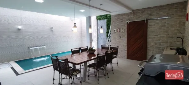 Casa com 4 Quartos à venda, 330m² no Jardim Suíça, Volta Redonda