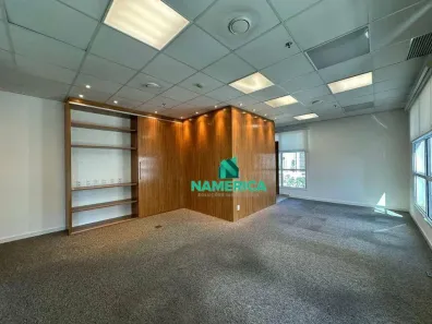 Sala Comercial à venda, 76m² no Vila Cordeiro, São Paulo
