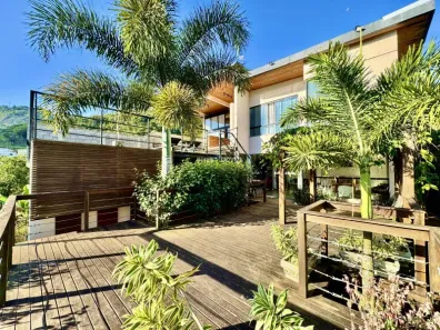Casa com 3 Quartos à venda, 450m² no Salvaterra, Juiz de Fora