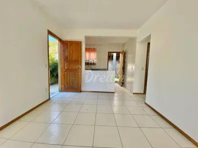 Casa de Condomínio com 2 Quartos à venda, 67m² no Albuquerque, Teresópolis