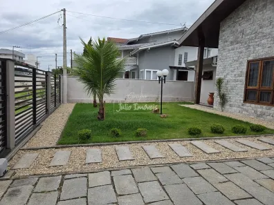 Casa com 4 Quartos à venda, 205m² no Jardim Maluche, Brusque