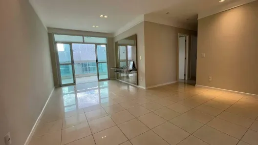 Apartamento com 3 Quartos para alugar, 110m² no Barro Vermelho, Vitória