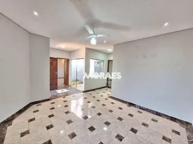 Casa com 4 Quartos para alugar, 240m² no Residencial Jardim Jussara, Bauru