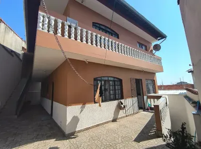 Casa com 2 Quartos à venda, 190m² no Parque Boturussu, São Paulo
