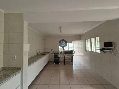 Imóvel Comercial com 3 Quartos para alugar, 150m² no Vila Oliveira, Mogi das Cruzes