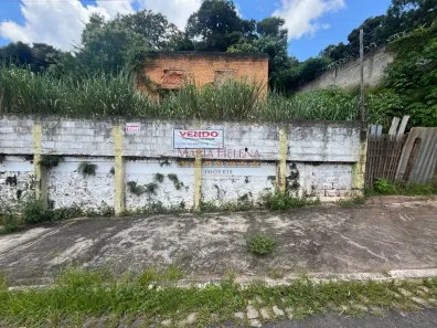 Lote/Terreno à venda, 82m² no Centro, Caxambu