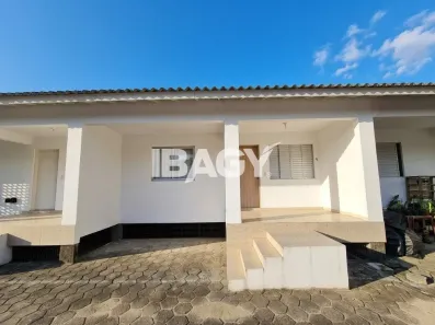 Casa com 2 Quartos para alugar, 45m² no Campeche, Florianópolis