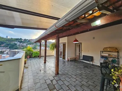 Cobertura com 4 Quartos à venda, 230m² no Santa Cecília, Juiz de Fora