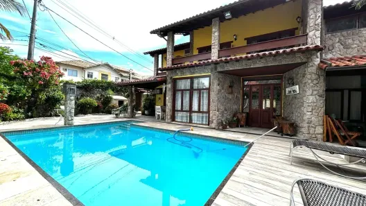 Casa com 4 Quartos à venda, 360m² no Camboinhas, Niterói