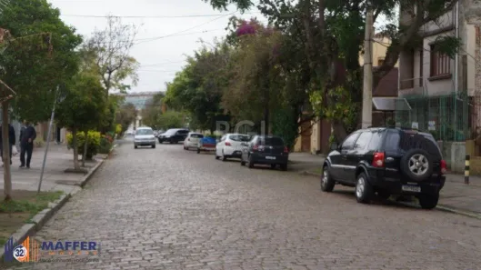 Lote/Terreno à venda, 218m² no Floresta, Porto Alegre