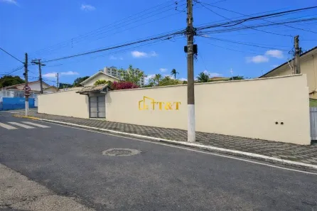 Imóvel Comercial com 8 Quartos para alugar, 900m² no Centro, Jacareí