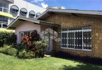Casa com 4 Quartos à venda, 273m² no Tristeza, Porto Alegre