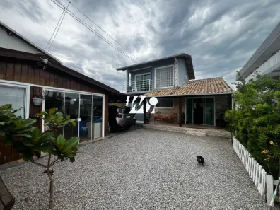Casa com 3 Quartos à venda, 90m² no Barra do Aririú, Palhoça
