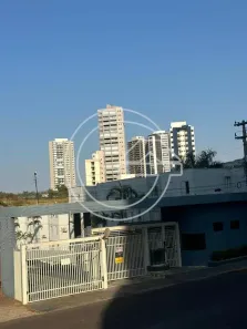 Apartamento com 2 Quartos para alugar, 10m² no Centro, Marília