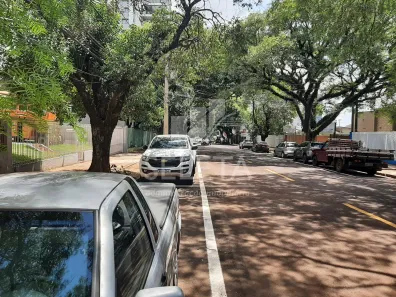 Lote/Terreno à venda, 700m² no Centro, Cascavel