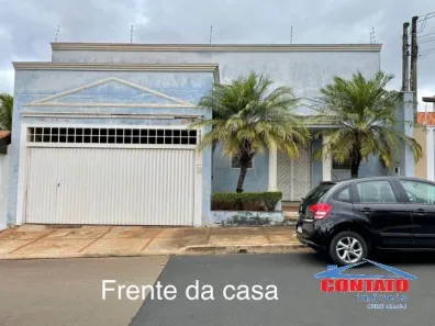 Casa com 3 Quartos à venda, 200m² no Planalto Paraíso, São Carlos
