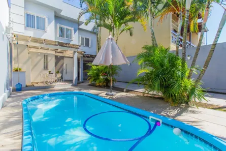 Sobrado com 3 Quartos à venda, 162m² no Harmonia, Canoas