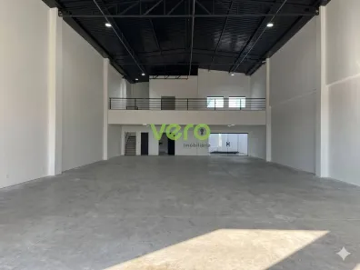 Ponto Comercial para alugar, 427m² no Vila Molon, Americana