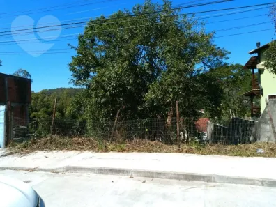 Lote/Terreno à venda, 675m² no Maria Paula, Niterói