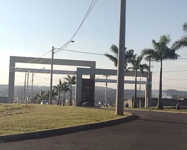 Lote/Terreno à venda, 250m² no Jardim Sao Lucas, Salto de Pirapora