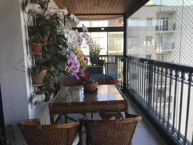 Apartamento com 3 Quartos à venda, 175m² no Pitangueiras, Guarujá