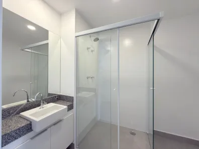 Apartamento com 1 Quarto para alugar, 25m² no Santo Amaro, São Paulo