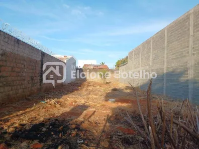 Lote/Terreno à venda, 300m² no Segismundo Pereira, Uberlândia
