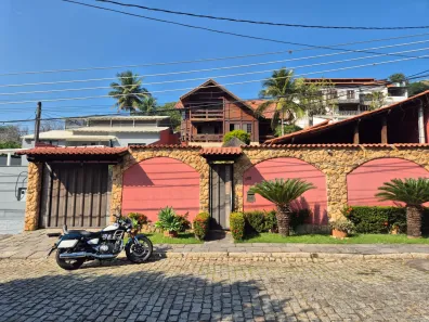 Casa de Condomínio com 4 Quartos à venda, 300m² no Taquara, Rio de Janeiro