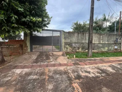 Casa com 2 Quartos à venda, 61m² no Vila Maciel, Campo Grande