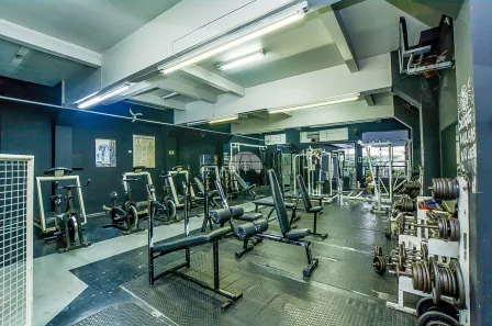 Prédio Comercial com 3 Quartos à venda, 498m² no Cidade Industrial, Curitiba
