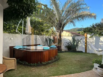 Casa de Condomínio com 4 Quartos à venda, 225m² no Bosque, Vinhedo